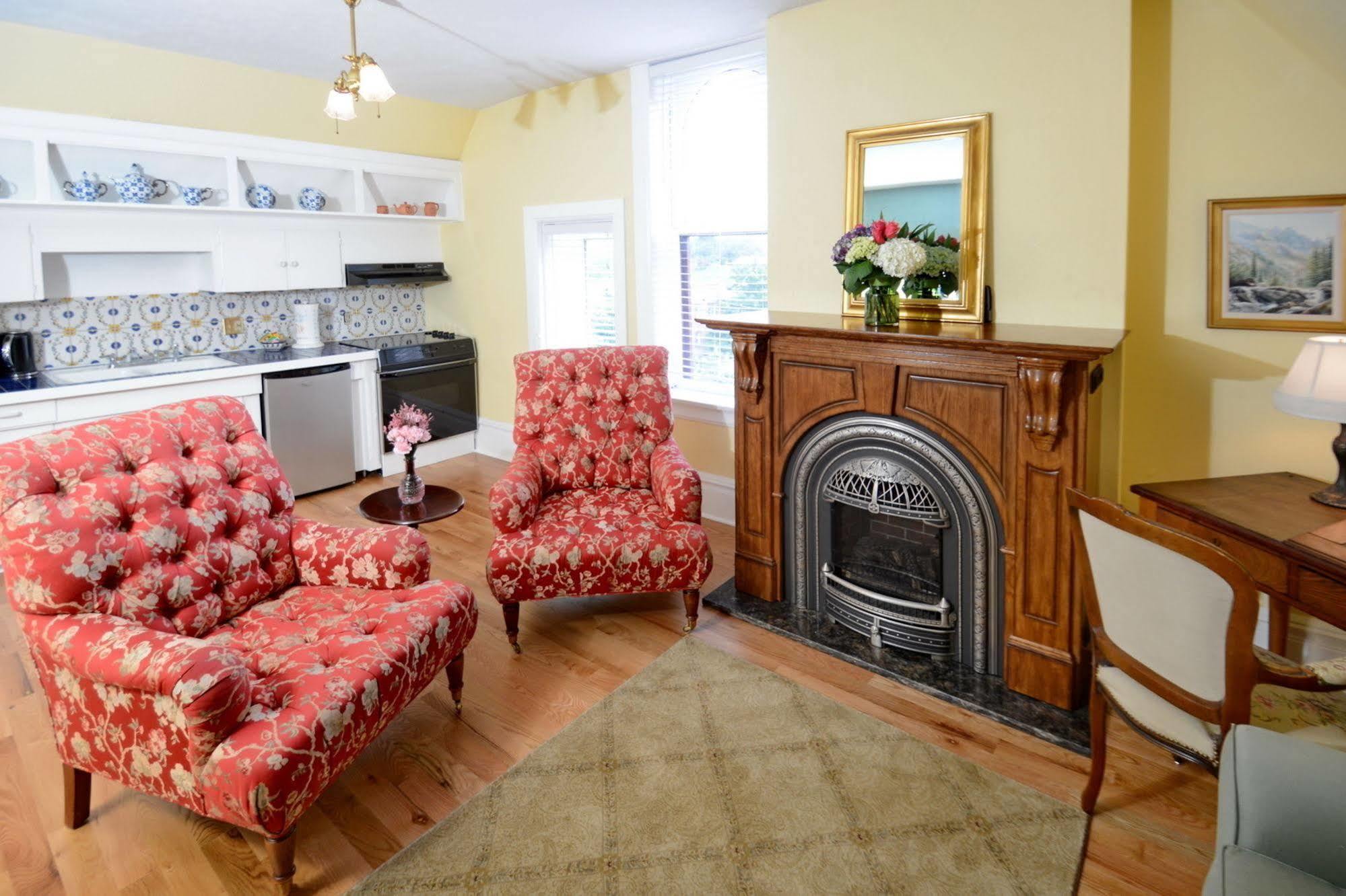 Capitol Hill Mansion B&B Inn เดนเวอร์ ภายนอก รูปภาพ